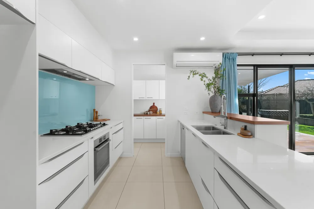 Photos of 8 Keith Street