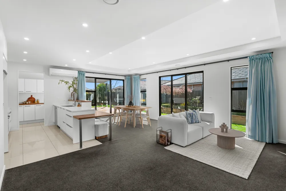Photos of 8 Keith Street