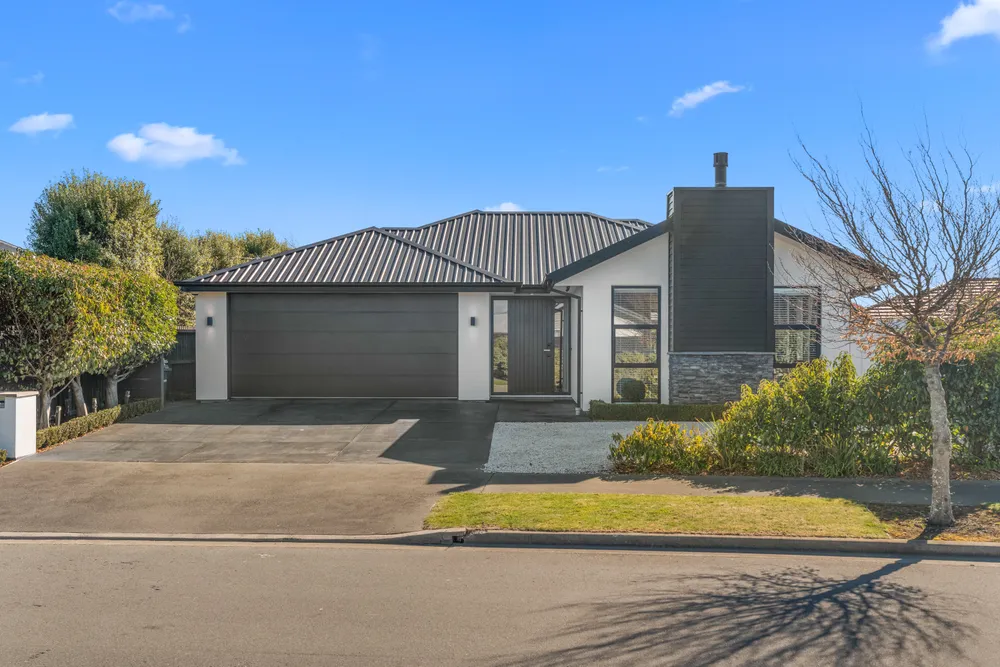 Photos of 8 Keith Street