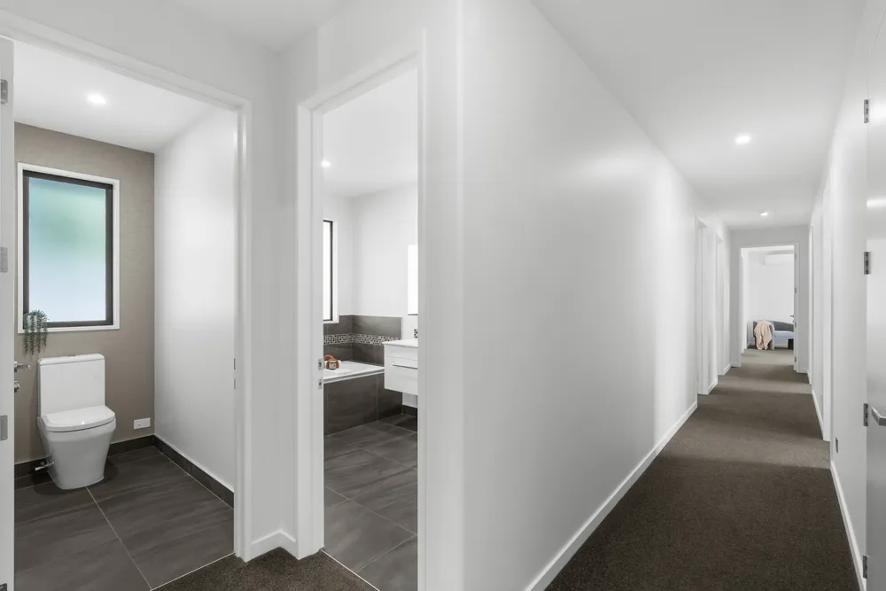 Photos of 8 Keith Street