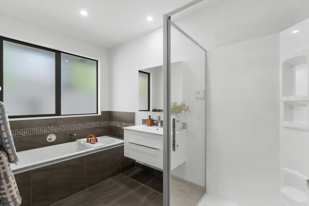 Photos of 8 Keith Street