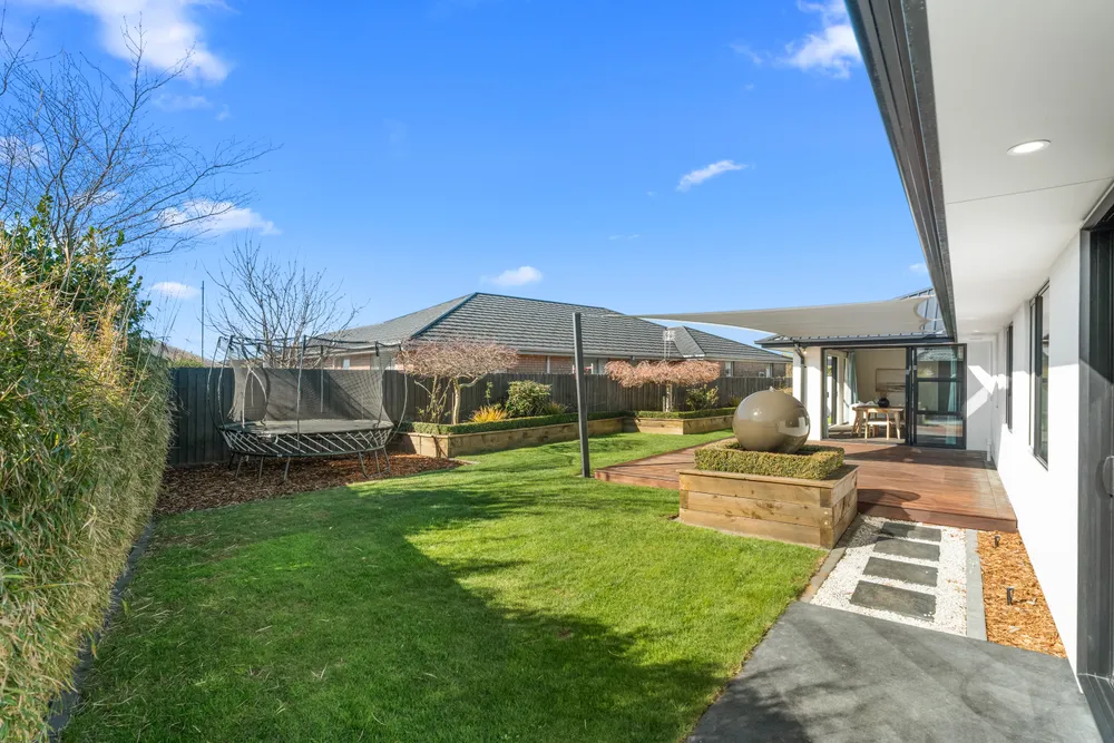 Photos of 8 Keith Street
