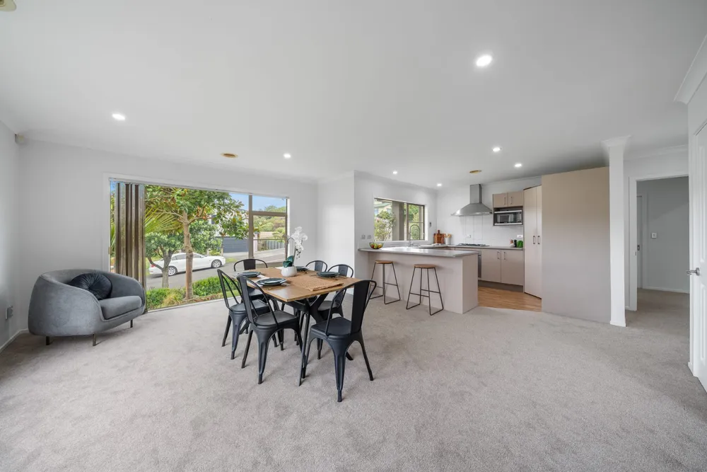 Photos of 50 Te Puia Drive