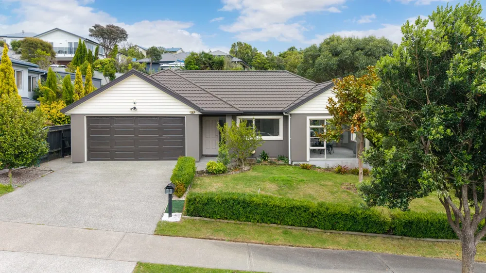 Photos of 50 Te Puia Drive