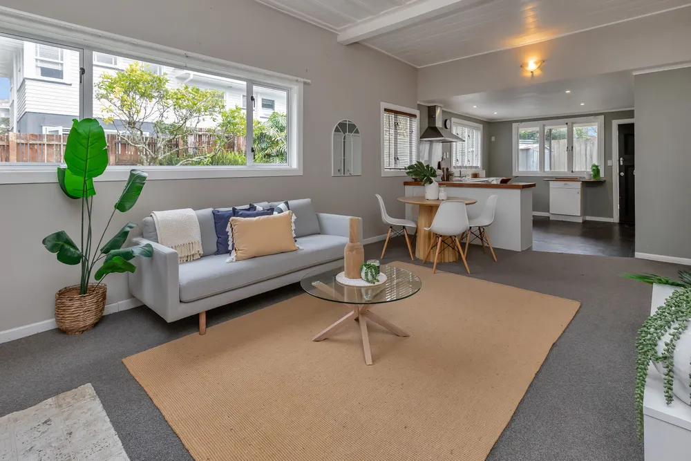 Photos of 12 Meldrum Street