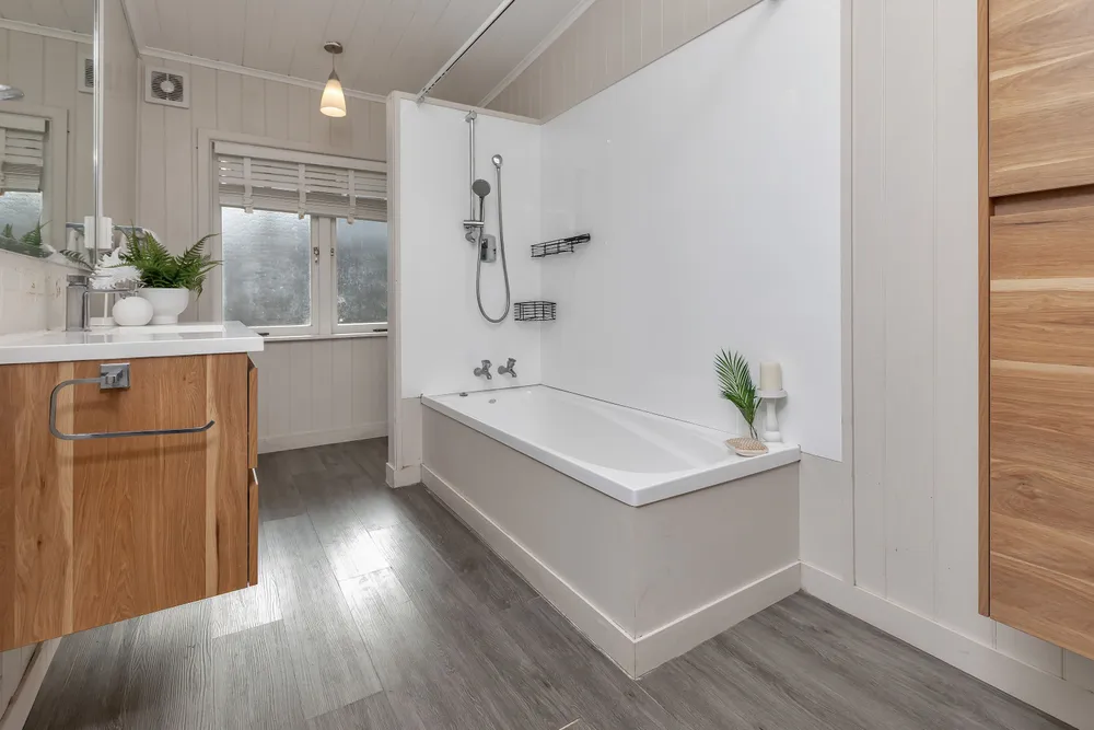 Photos of 12 Meldrum Street