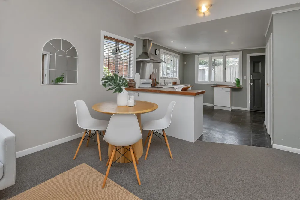 Photos of 12 Meldrum Street