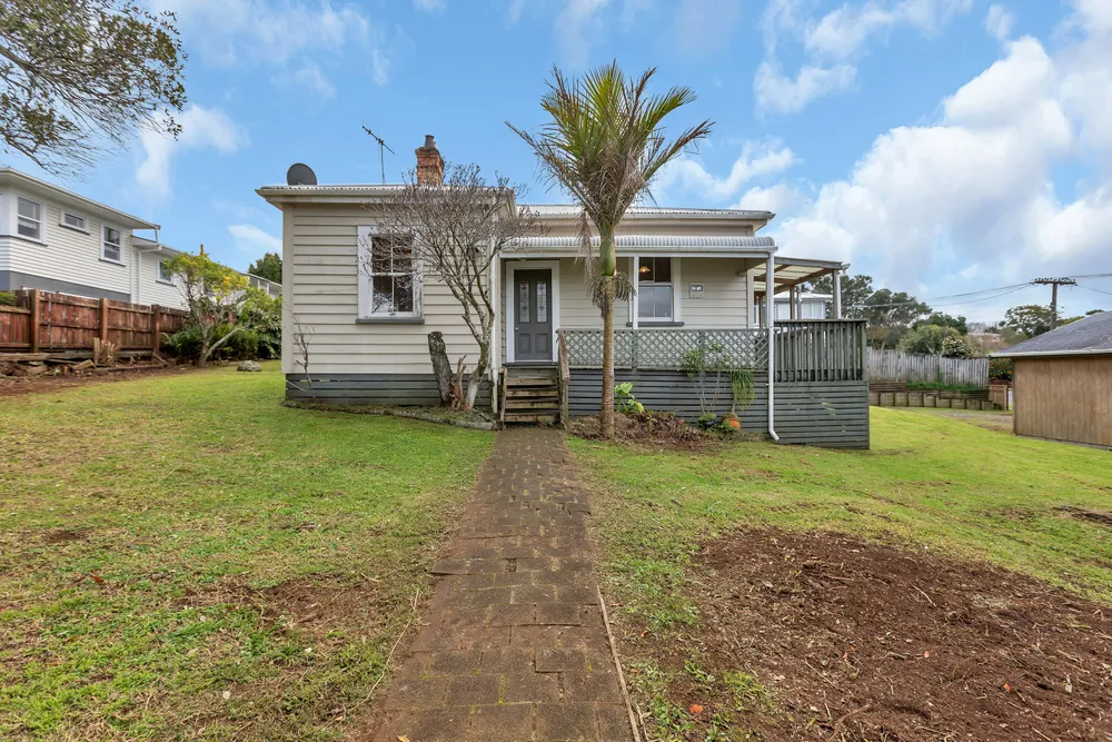 Photos of 12 Meldrum Street