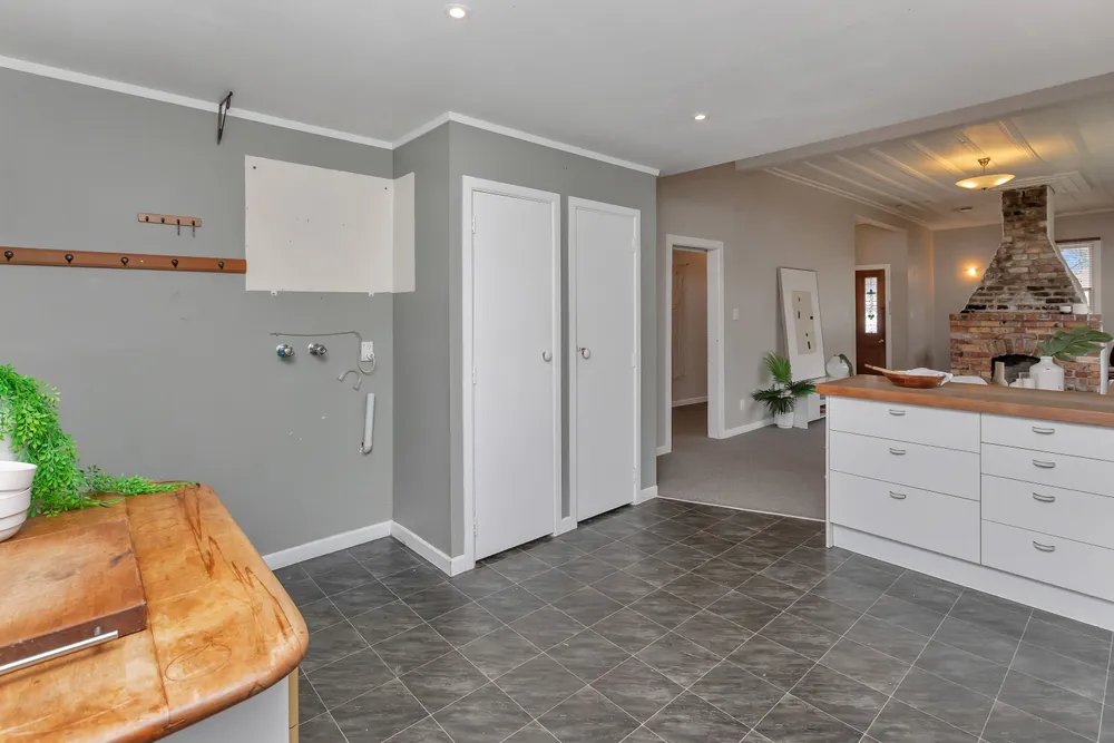 Photos of 12 Meldrum Street