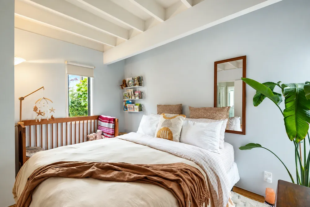 Photos of 1/103A Mountbatten Avenue