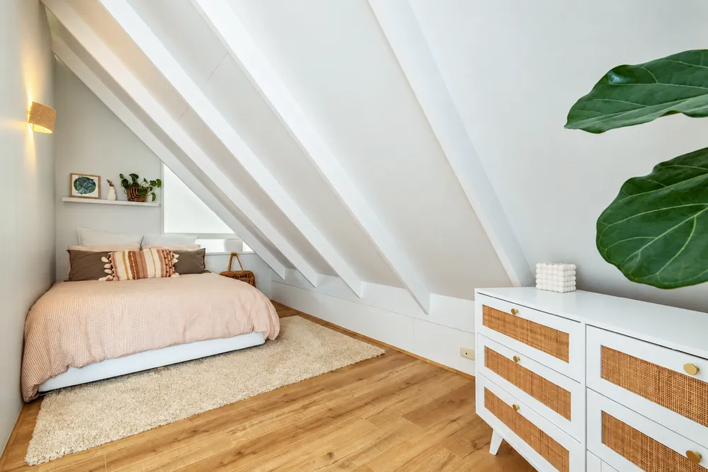 Photos of 1/103A Mountbatten Avenue