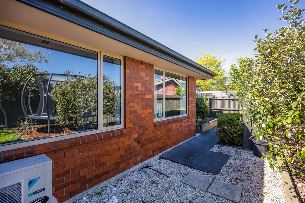 Photos of 70 Tennyson Street
