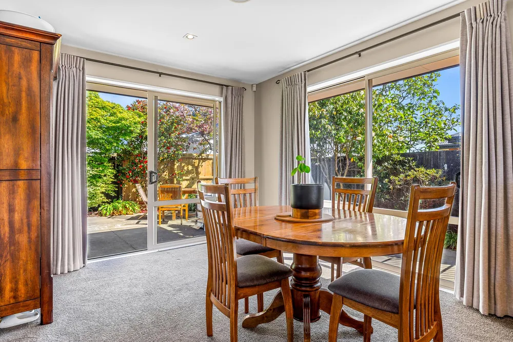 Photos of 70 Tennyson Street