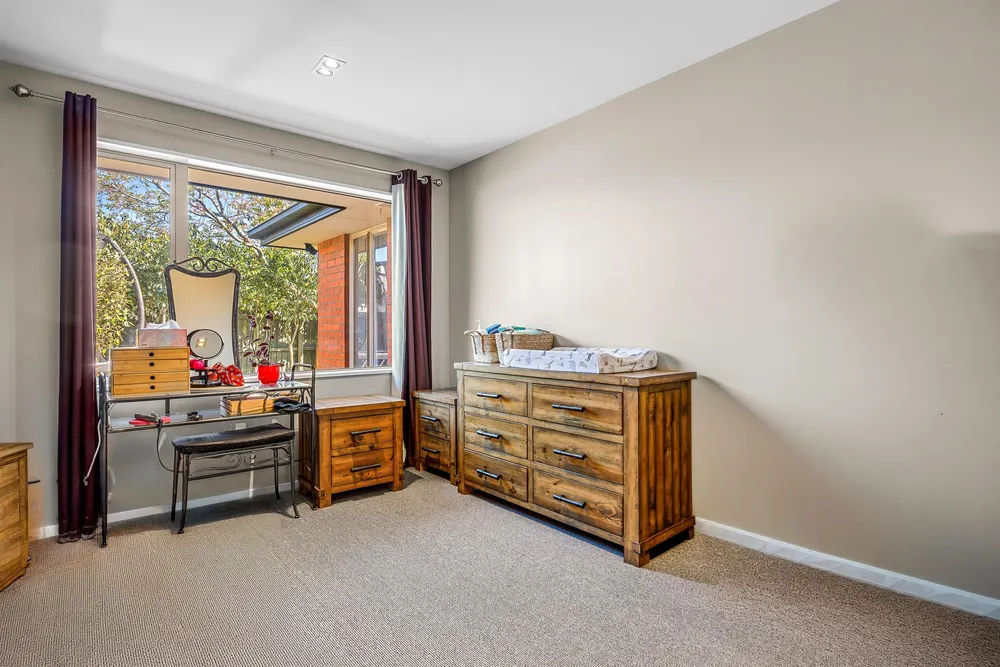 Photos of 70 Tennyson Street