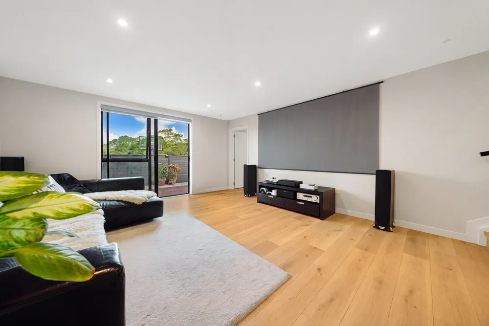 Photos of 107 Penguin Drive