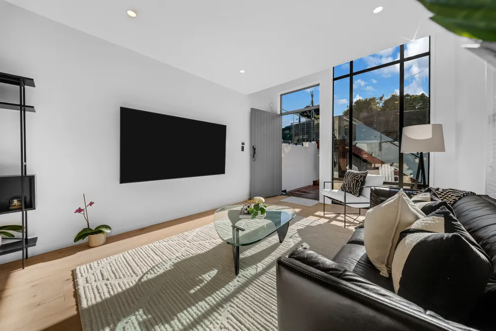 Photos of 67A Ngatiawa Street