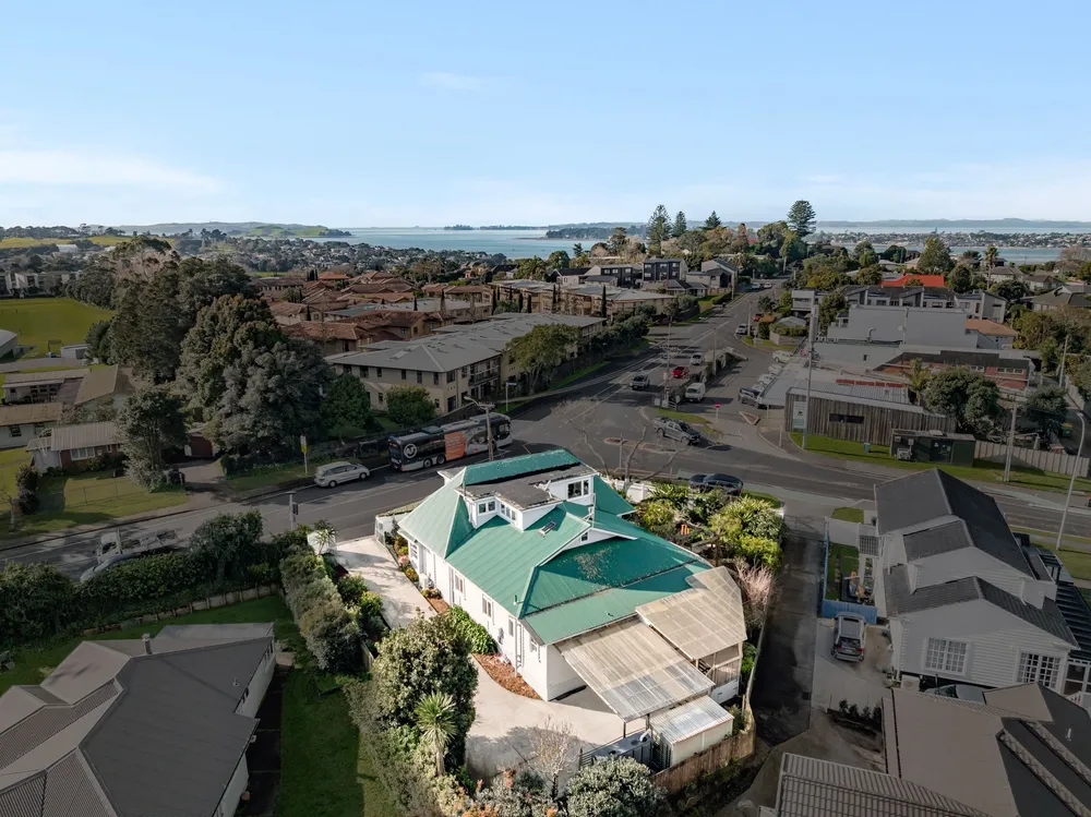 Photos of 225 West Tamaki Road
