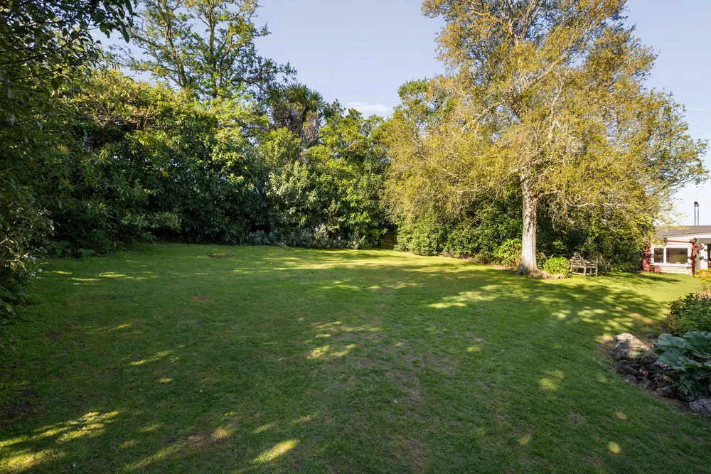 Photos of 410 Worsleys Road