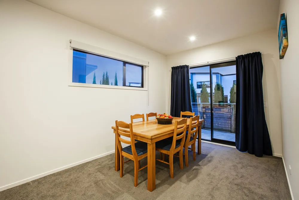 Photos of 3C Breakwater Way