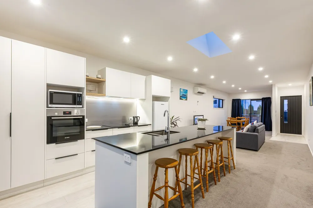 Photos of 3C Breakwater Way