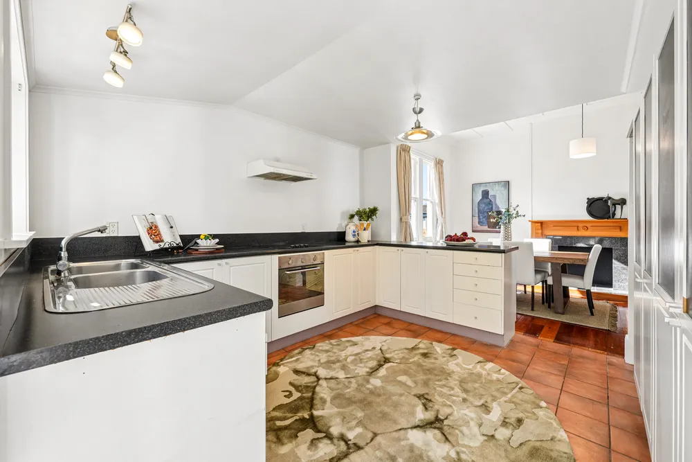 Photos of 8 Sunnyvale Road