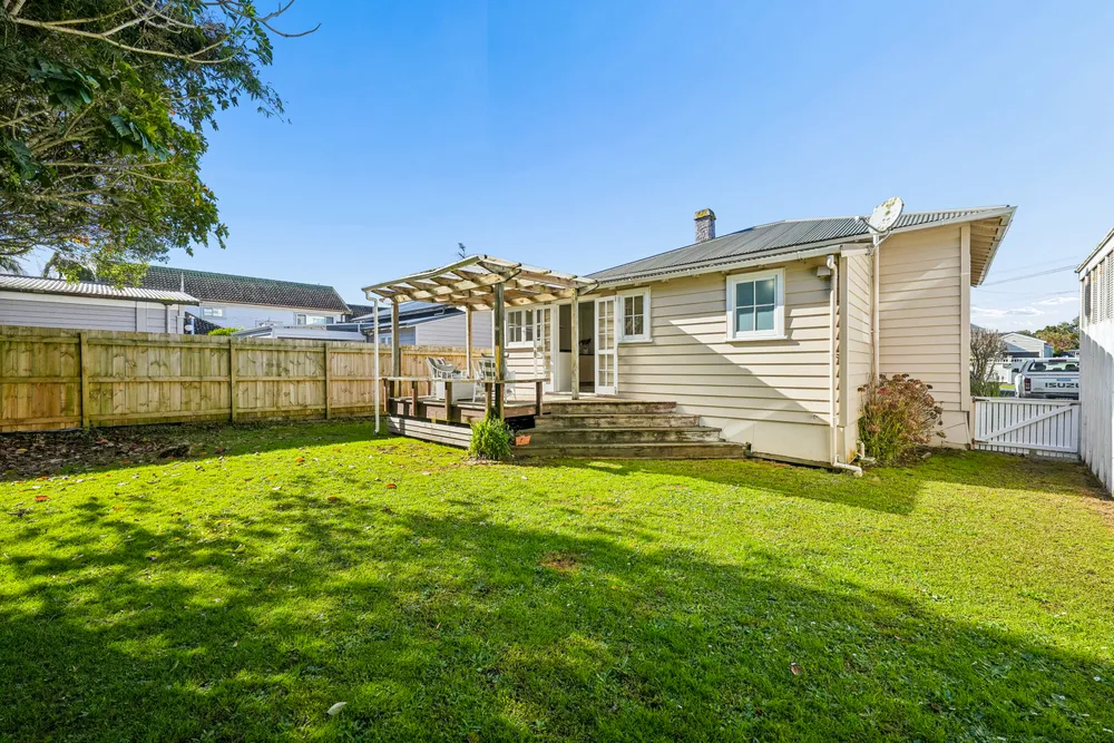 Photos of 8 Sunnyvale Road
