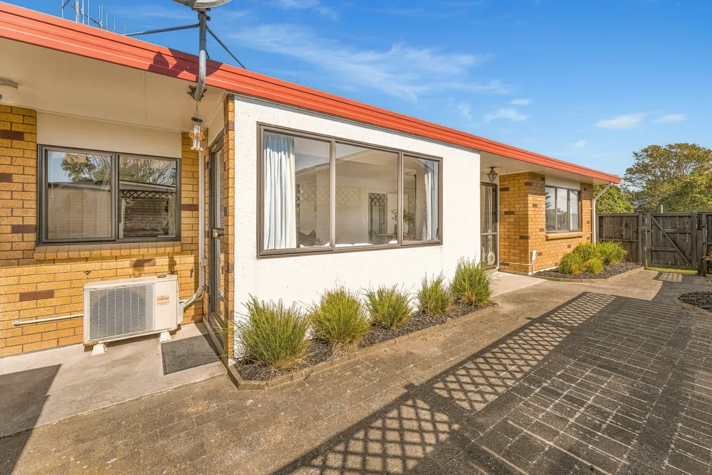 Photos of 41A Grenada Street