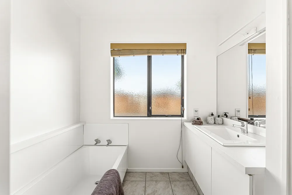 Photos of 41A Grenada Street