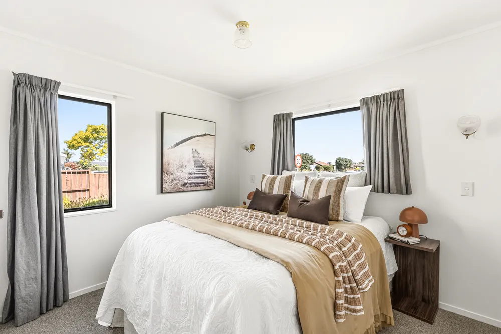 Photos of 41A Grenada Street