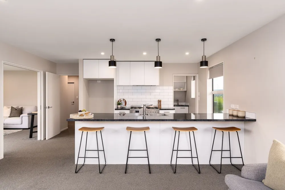 Photos of 5 Whitehorn Drive