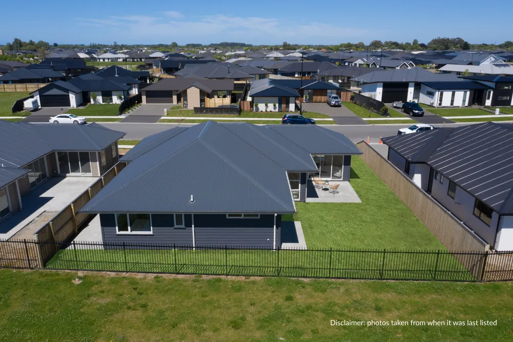 Photos of 5 Whitehorn Drive
