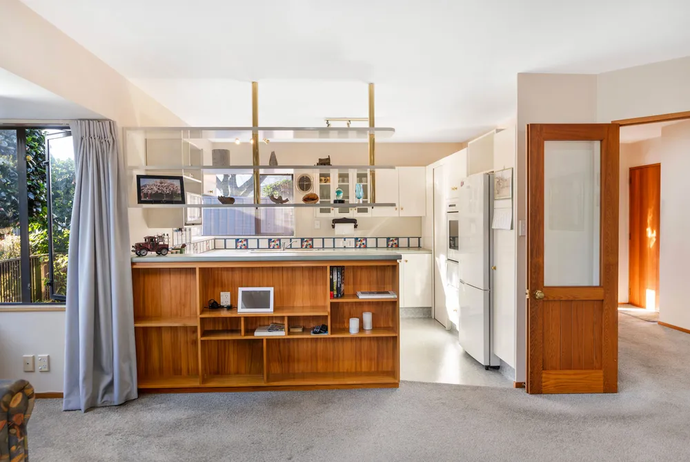 Photos of 433 Memorial Avenue