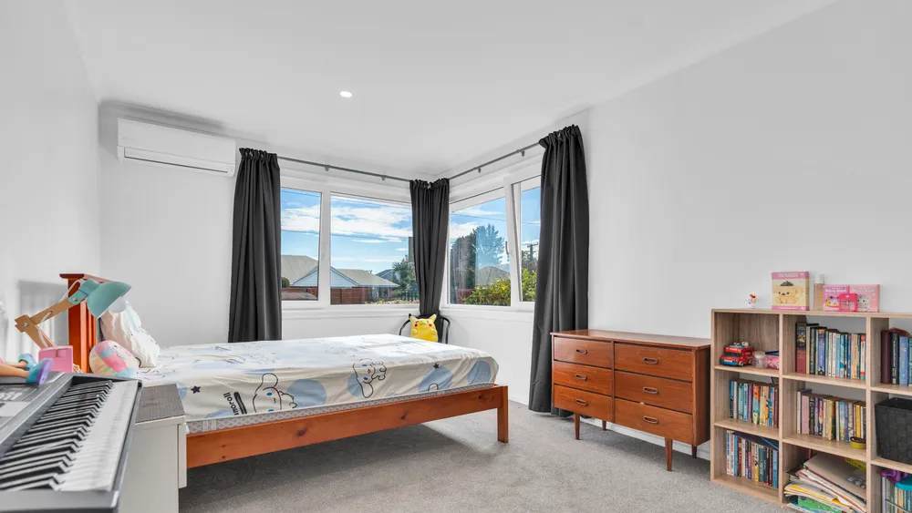 Photos of 136 Avonhead Road