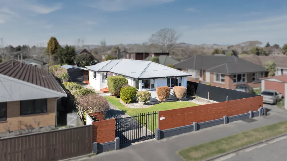 Photos of 136 Avonhead Road