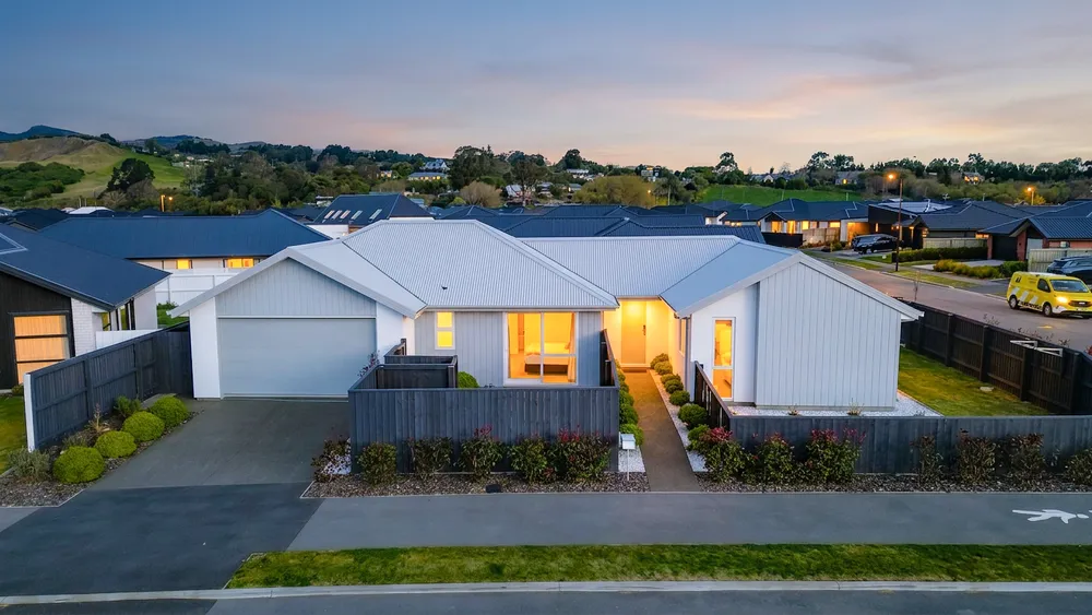 Photos of 136 Avonhead Road