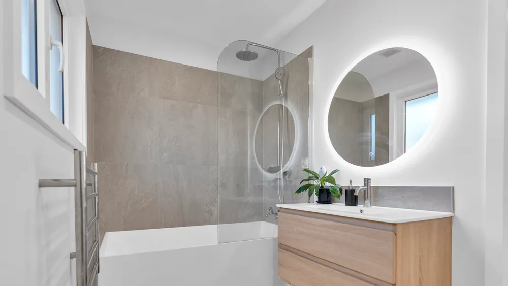 Photos of 136 Avonhead Road