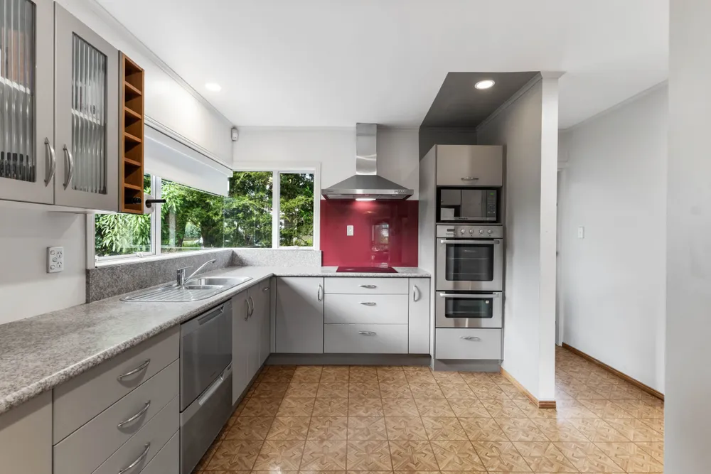 Photos of 12 Magnolia Avenue