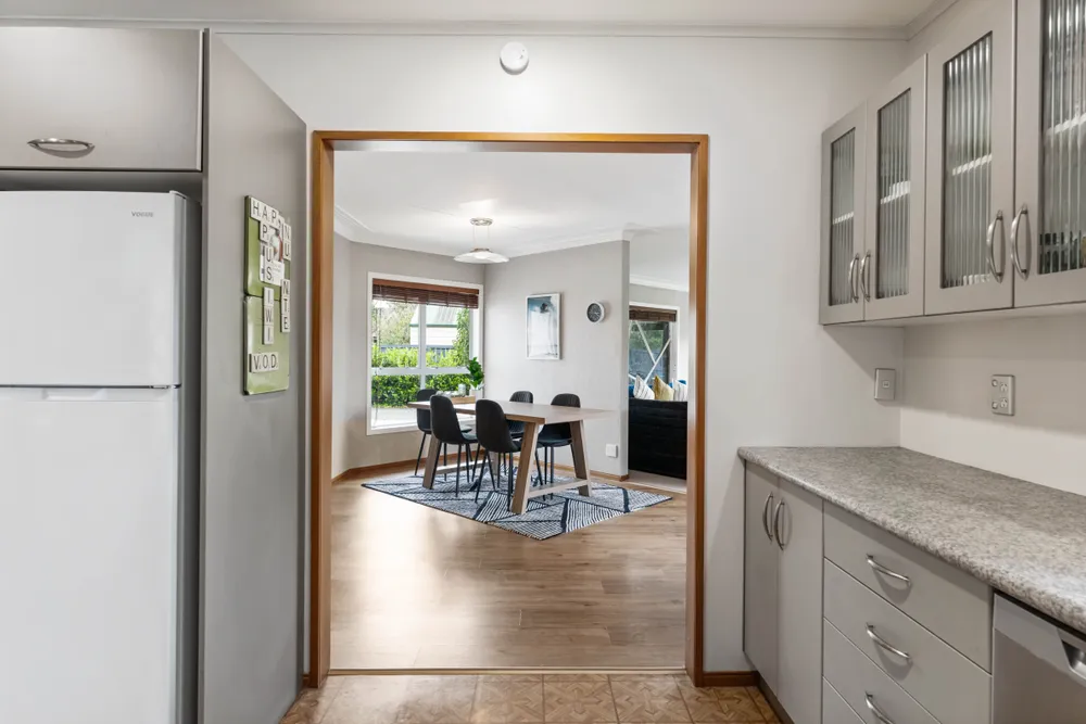 Photos of 12 Magnolia Avenue