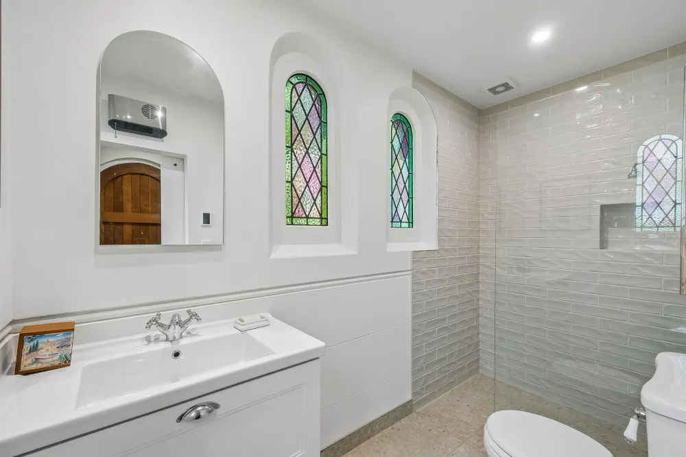 Photos of 728 Coast Road