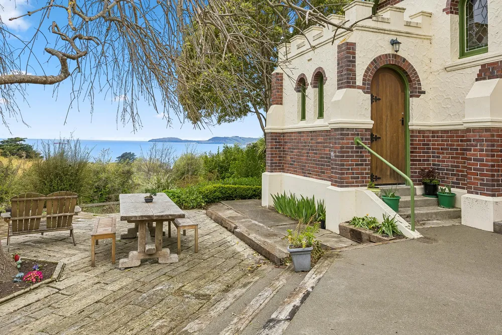 Photos of 728 Coast Road