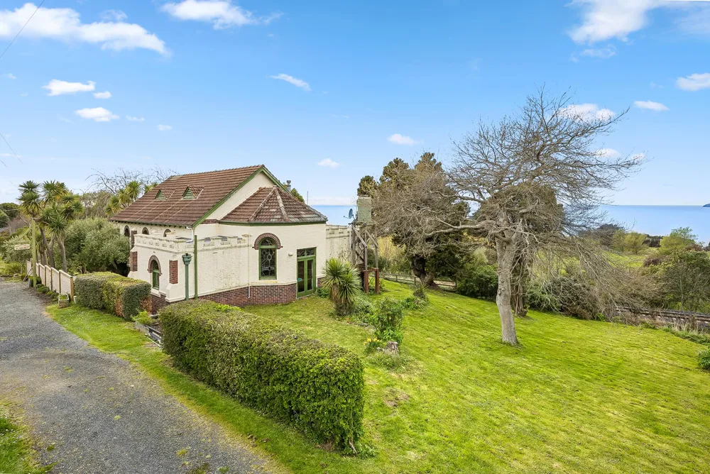 Photos of 728 Coast Road