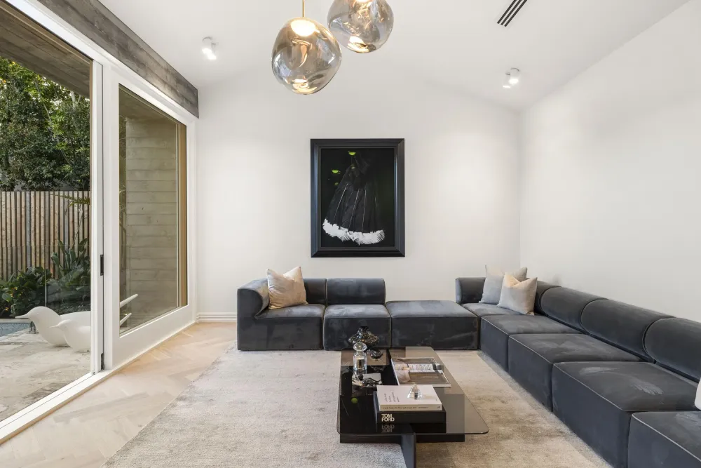 Photos of 77 Sussex Street