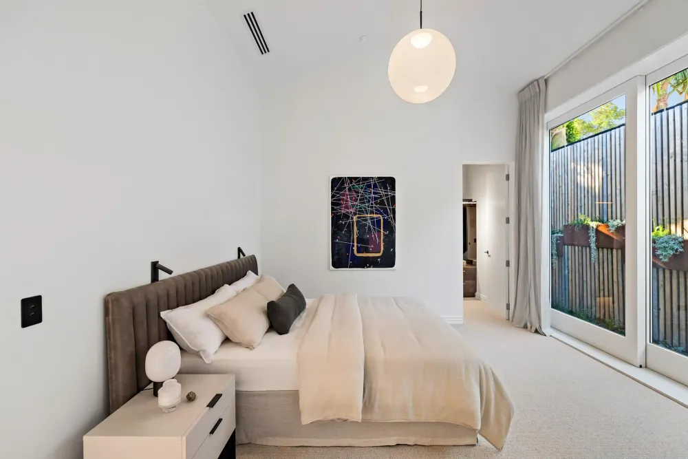 Photos of 77 Sussex Street