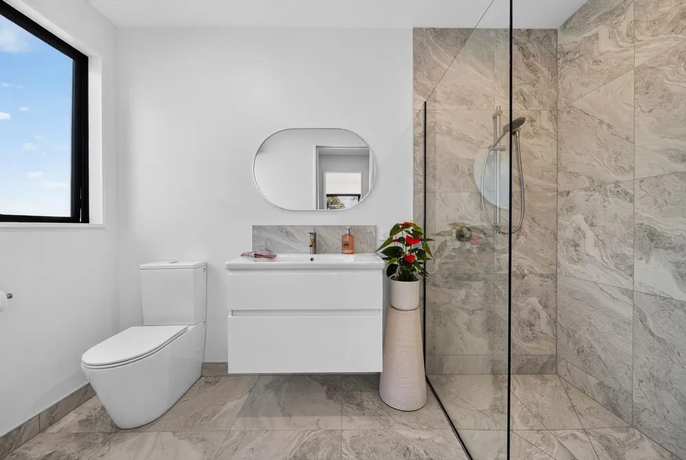Photos of 209 Estuary Road