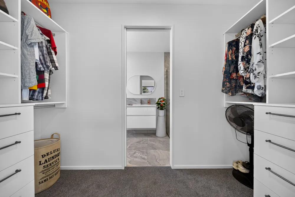 Photos of 209 Estuary Road
