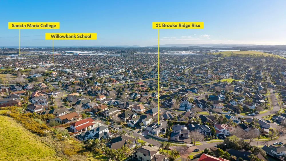 Photos of 11 Brooke Ridge Rise