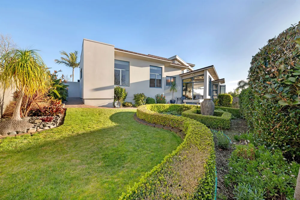 Photos of 11 Brooke Ridge Rise