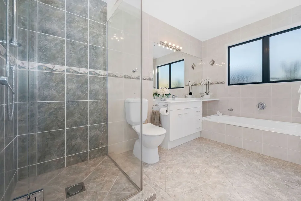 Photos of 11 Brooke Ridge Rise