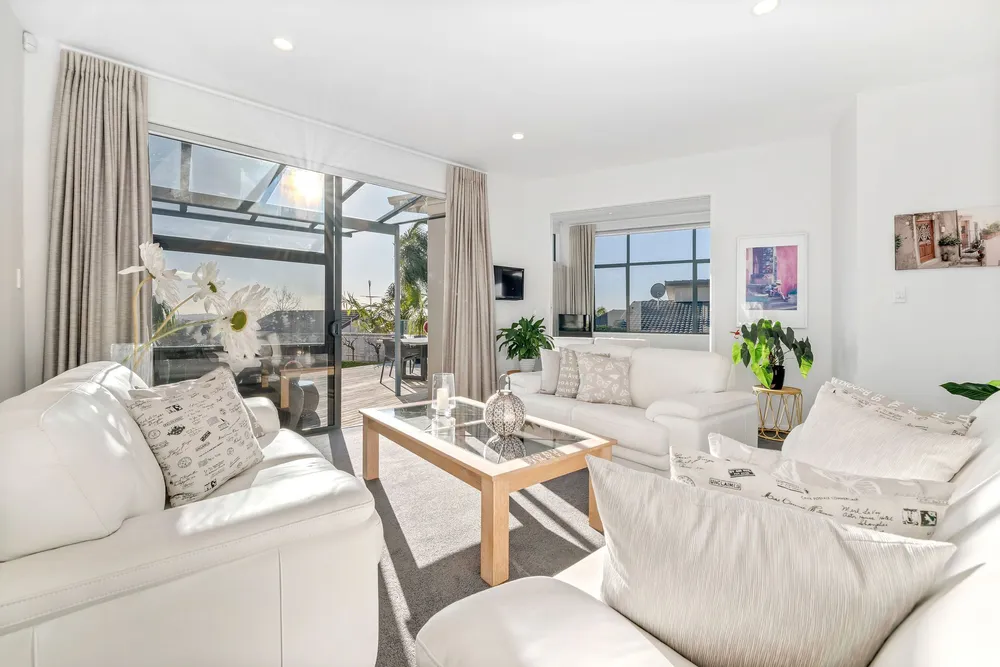 Photos of 11 Brooke Ridge Rise