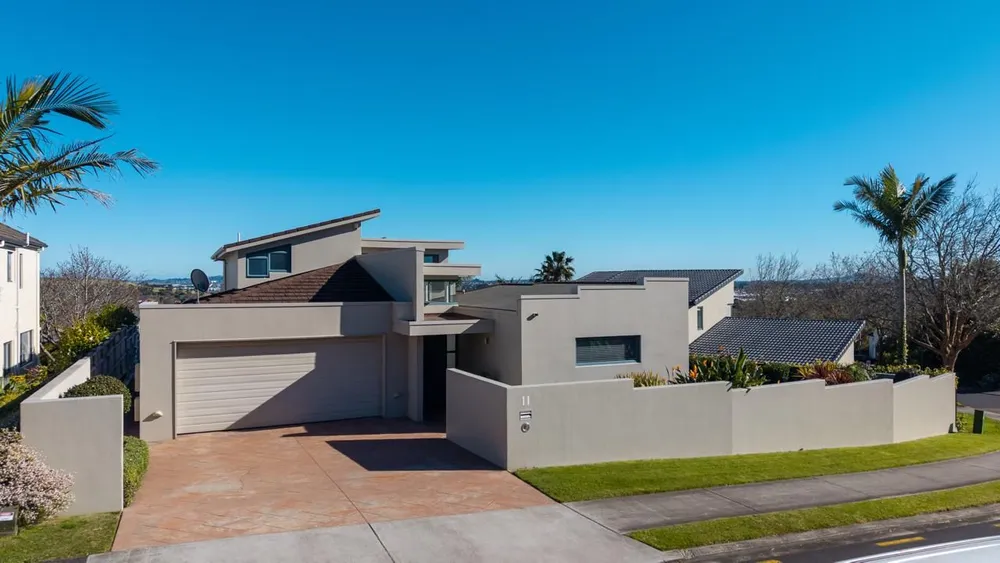 Photos of 11 Brooke Ridge Rise